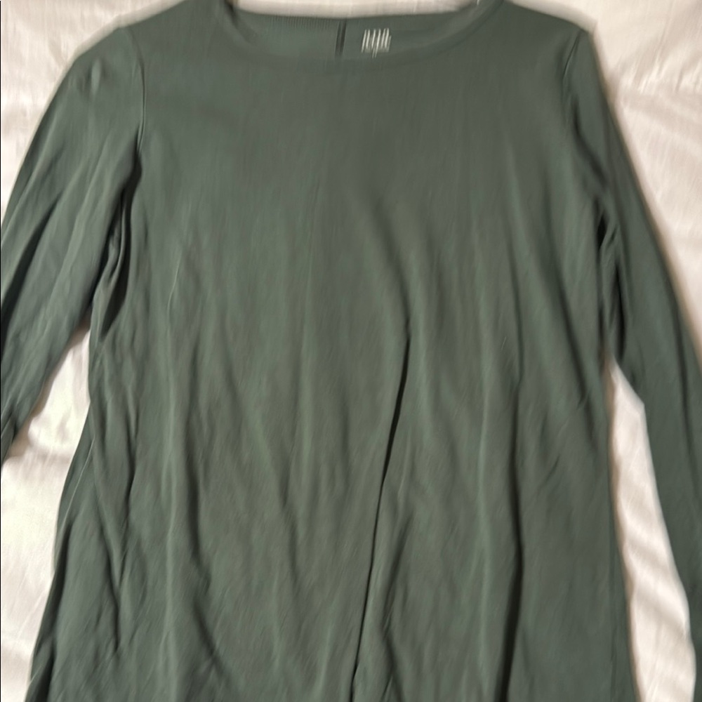 a.n.a Green Long Sleeve Tee